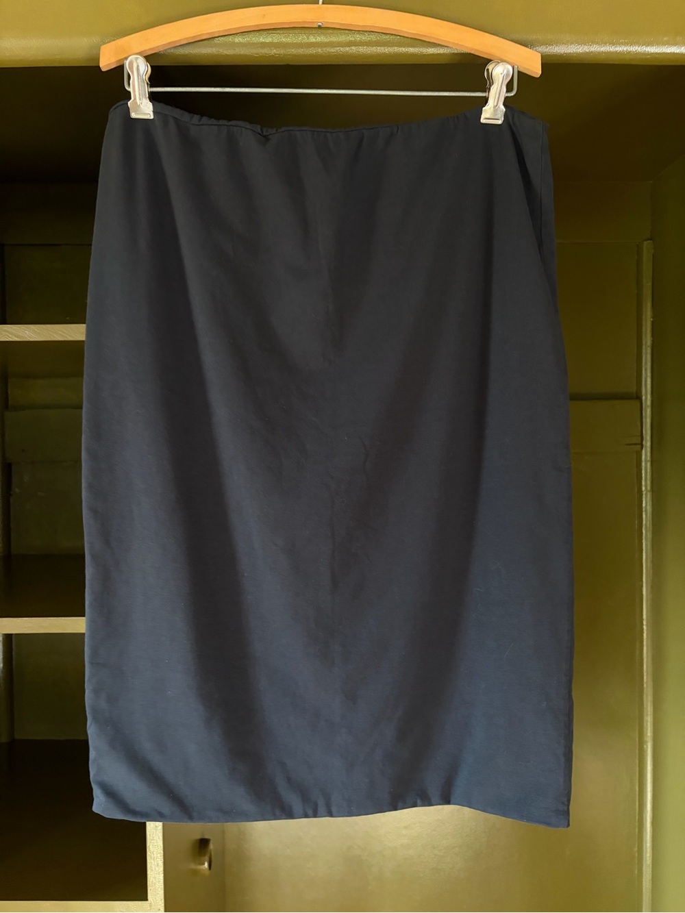 Synergy Organic Cotton Pencil Skirt in Black